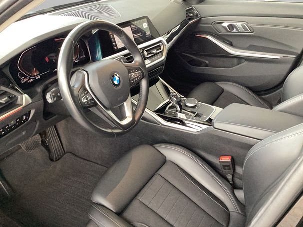 BMW 320d Touring 140 kW image number 7