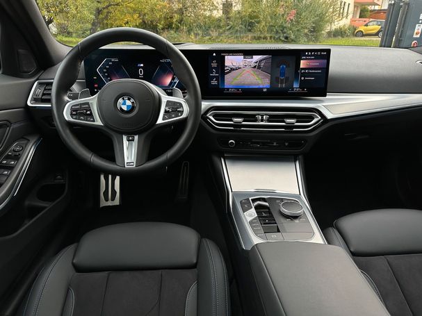 BMW 320d Touring M Sport xDrive 140 kW image number 24