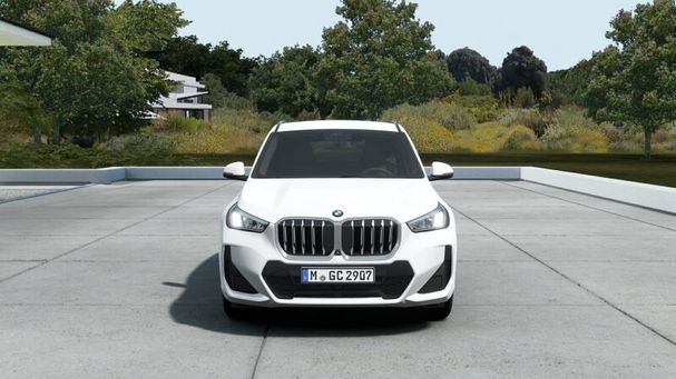 BMW X1 sDrive18i 100 kW image number 2