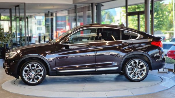 BMW X4 xDrive 140 kW image number 10