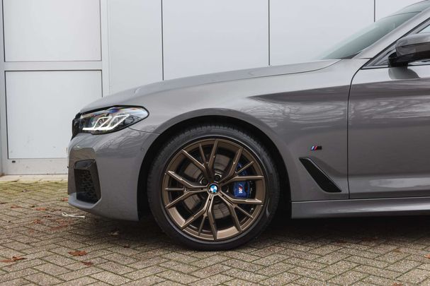 BMW 520i 135 kW image number 8