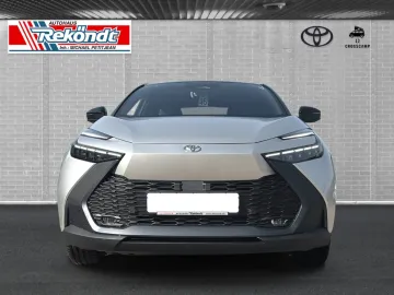 Car image 3