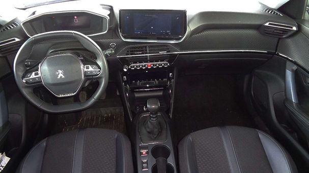 Peugeot 2008 1.2 PureTech 74 kW image number 9