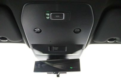 Car image 38