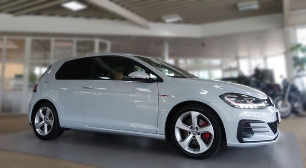 Volkswagen Golf GTI DSG 169 kW image number 2