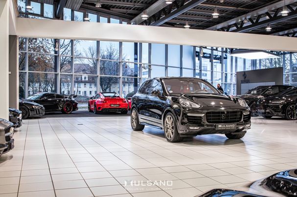 Porsche Cayenne Turbo S 419 kW image number 19