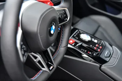 Car image 49