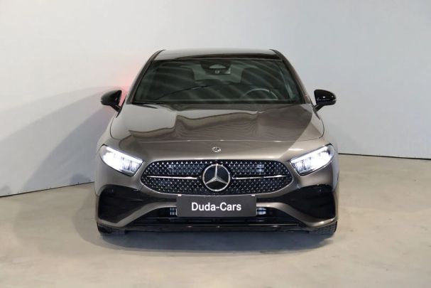 Mercedes-Benz A 220 7G-DCT Line 140 kW image number 2