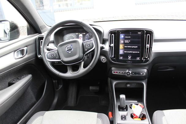 Volvo XC40 1.5 T2 95 kW image number 5