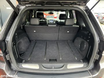 Car image 38