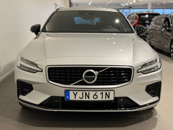 Volvo V60 T8 R Design AWD 293 kW image number 15