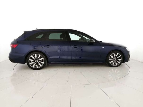 Audi A4 40 TDI quattro S-line Avant 150 kW image number 2