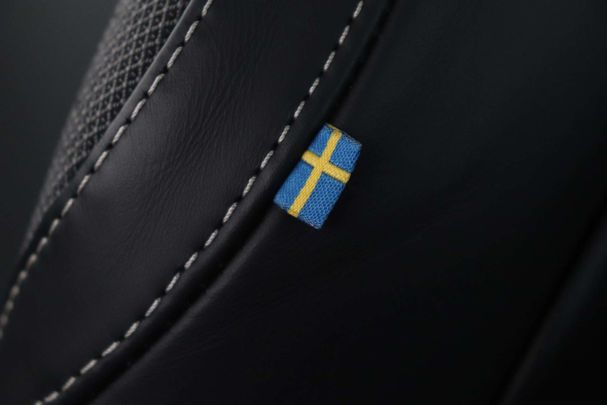 Volvo V60 B3 120 kW image number 26