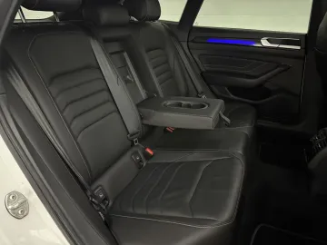 Car image 48