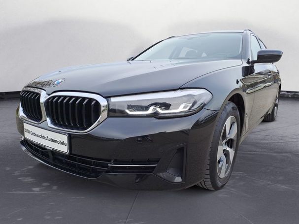 BMW 520d Touring xDrive 140 kW image number 13