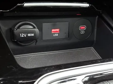 Car image 50