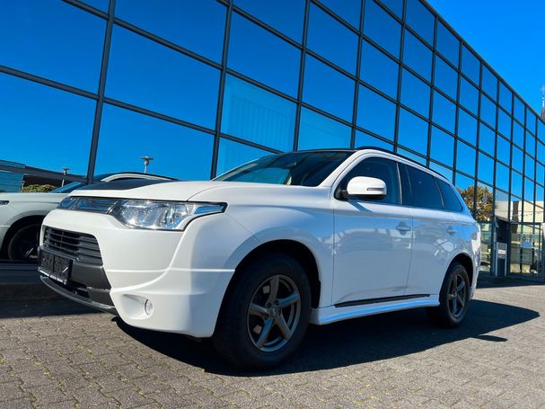 Mitsubishi Outlander 4WD Invite 110 kW image number 13