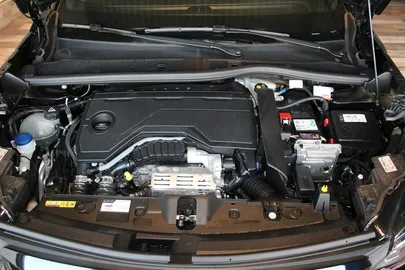 Car image 28