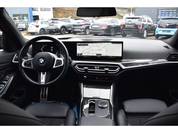 BMW 340d xDrive Touring 250 kW image number 9