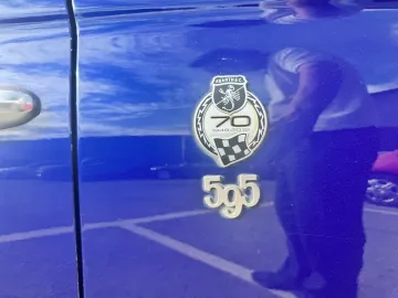 Car image 21