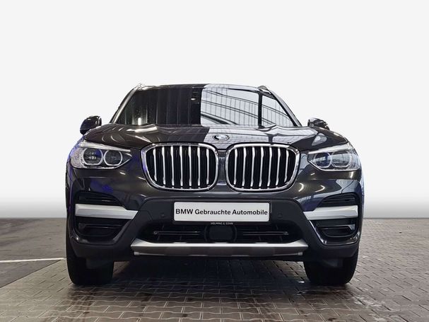 BMW X3 xDrive 210 kW image number 2