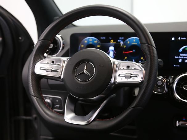 Mercedes-Benz GLA 180 100 kW image number 15