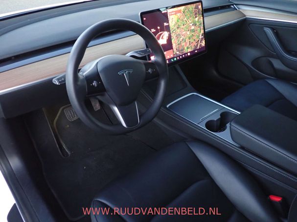 Tesla Model 3 Long Range AWD 324 kW image number 9