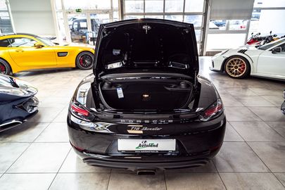 Car image 39
