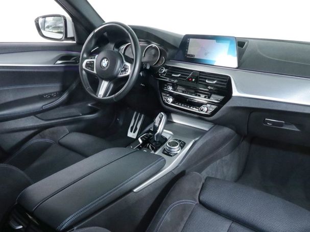 BMW 520d Touring 140 kW image number 8