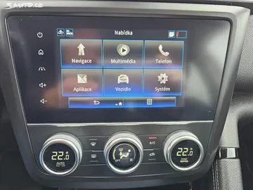 Car image 29