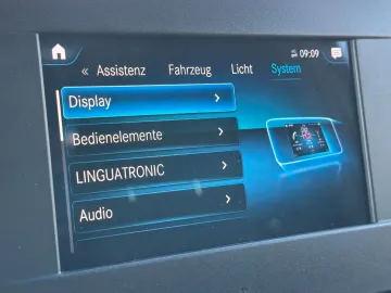 Car image 36