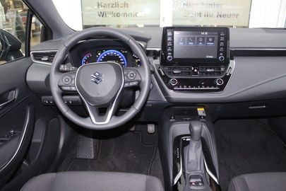 Car image 10