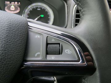 Car image 41