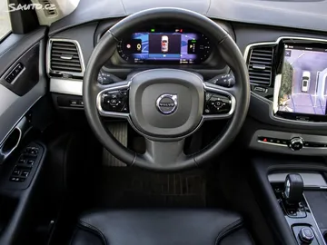 Car image 30