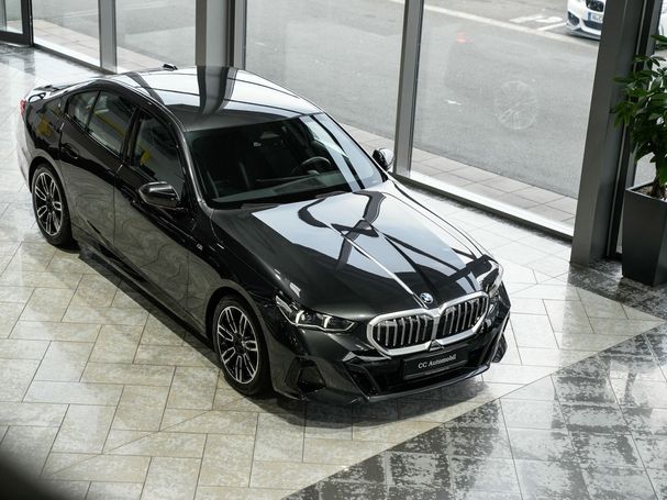 BMW 520d 145 kW image number 38