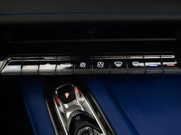 Car image 42