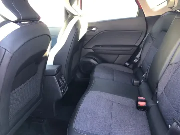 Car image 21