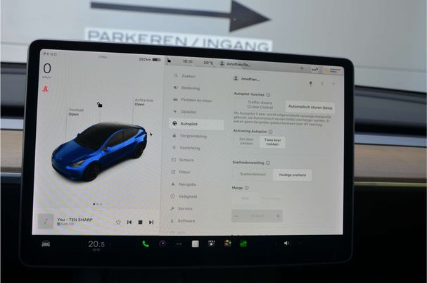 Tesla Model Y Long Range AWD 258 kW image number 20