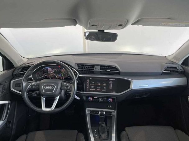 Audi Q3 35 TDI S tronic Advanced Business 110 kW image number 4