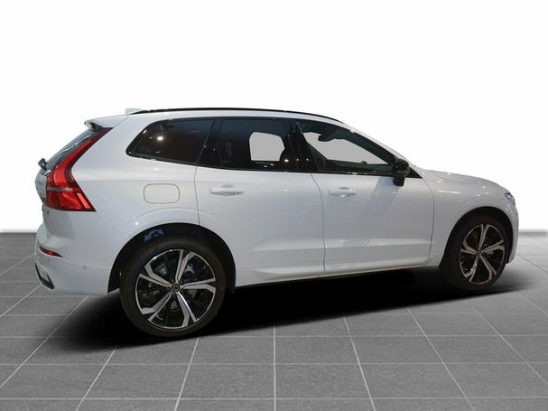 Volvo XC60 B5 Dark AWD 184 kW image number 1