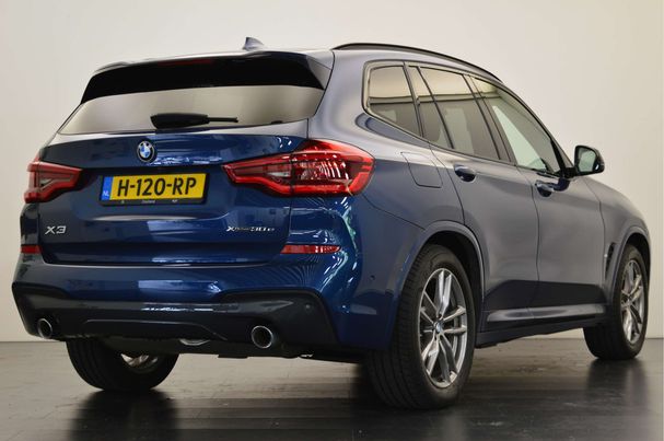 BMW X3 xDrive30e M 215 kW image number 2