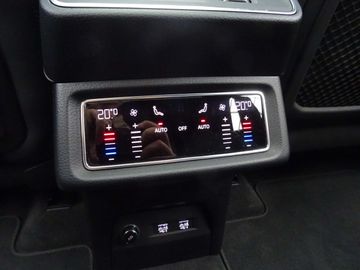 Car image 48