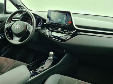 Car image 15