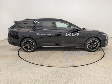 Car image 33
