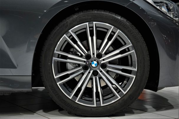 BMW 320d Touring M Sport 140 kW image number 11