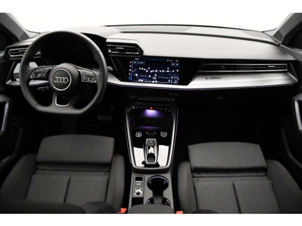 Audi A3 35 TDI S tronic S-line 110 kW image number 3