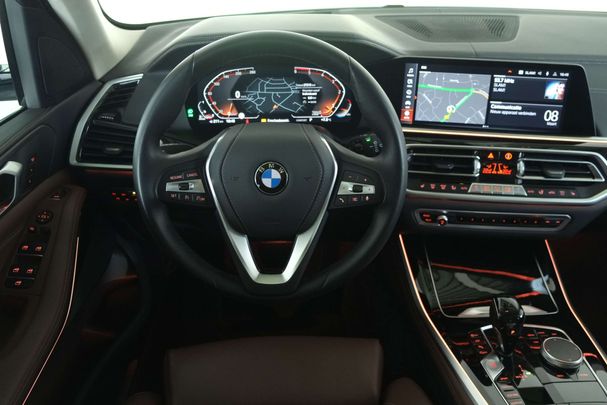 BMW X5 xDrive30d 196 kW image number 17