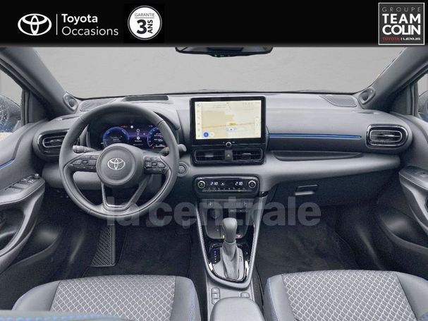 Toyota Yaris Hybrid 85 kW image number 8