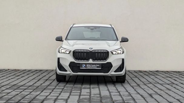 BMW iX1 230 kW image number 6