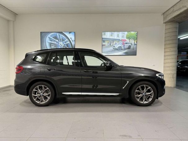 BMW X3 xDrive20d xLine 140 kW image number 3